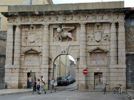 Sổ tay du lịch so tay du lich Sotaydulich Sotay Dulich Khampha Kham Pha Bui Zadar net quyen ru an minh cua Croatia