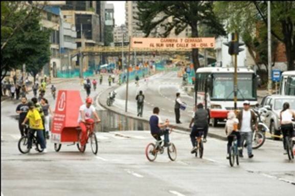  Sổ tay du lịch so tay du lich Sotaydulich Sotay Dulich Khampha Kham Pha Bui Bogota khong chi la ma tuy