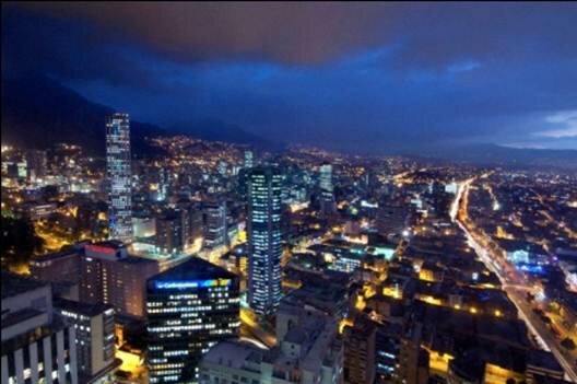  Sổ tay du lịch so tay du lich Sotaydulich Sotay Dulich Khampha Kham Pha Bui Bogota khong chi la ma tuy