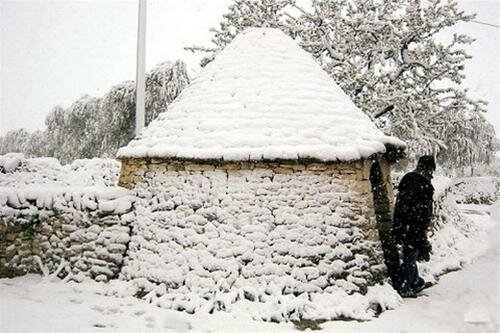 Sổ tay du lịch so tay du lich Sotaydulich Sotay Dulich Khampha Kham Pha Bui Nhung ngoi nhaTrullo i Puglia