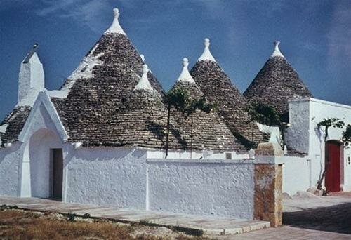 Sổ tay du lịch so tay du lich Sotaydulich Sotay Dulich Khampha Kham Pha Bui Nhung ngoi nhaTrullo i Puglia