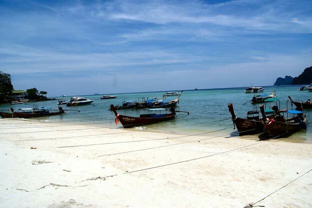Sổ tay du lịch so tay du lich Sotaydulich Sotay Dulich Khampha Kham Pha Bui Tour den dao Phi Phi bang tau thuy