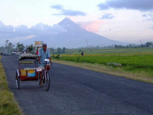 Sổ tay du lịch so tay du lich Sotaydulich Sotay Dulich Khampha Kham Pha Bui Mayon Ngon nui lua hung vi