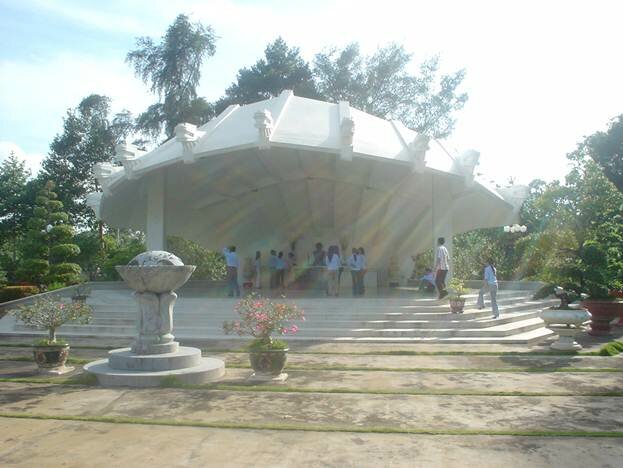  Sổ tay du lịch so tay du lich Sotaydulich Sotay Dulich Khampha Kham Pha Bui Ve Dong Thap vieng mo cu Pho bang