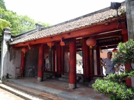 Sổ tay du lịch so tay du lich Sotaydulich Sotay Dulich Khampha Kham Pha Bui Bia tien si buc tranh sinh dong ve nen giao duc khoa cu Viet Nam thoi phong kien