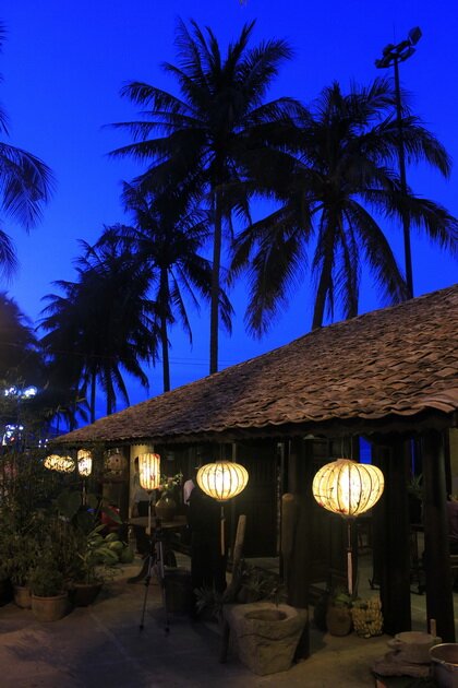Sổ tay du lịch so tay du lich Sotaydulich Sotay Dulich Khampha Kham Pha Bui Khong gian hoai co o Nha Trang dip Festival Bien