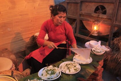 Sổ tay du lịch so tay du lich Sotaydulich Sotay Dulich Khampha Kham Pha Bui Khong gian hoai co o Nha Trang dip Festival Bien