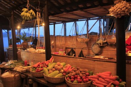 Sổ tay du lịch so tay du lich Sotaydulich Sotay Dulich Khampha Kham Pha Bui Khong gian hoai co o Nha Trang dip Festival Bien