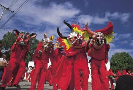 Sổ tay du lịch so tay du lich Sotaydulich Sotay Dulich Khampha Kham Pha Bui Dieu nhay quy du o Venezuela