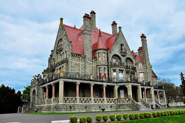 Sổ tay du lịch so tay du lich Sotaydulich Sotay Dulich Khampha Kham Pha Bui Chuyen du lich bang xich lo tham quan lau dai Craigdarroch Castle