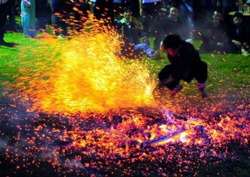 Sổ tay du lịch so tay du lich Sotaydulich Sotay Dulich Khampha Kham Pha Bui Xem nhay lua o Pha Then