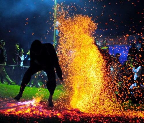 Sổ tay du lịch so tay du lich Sotaydulich Sotay Dulich Khampha Kham Pha Bui Xem nhay lua o Pha Then