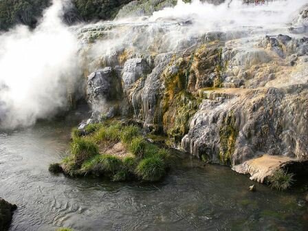 Sổ tay du lịch so tay du lich Sotaydulich Sotay Dulich Khampha Kham Pha Bui Tour du lich Brunei New Zealand