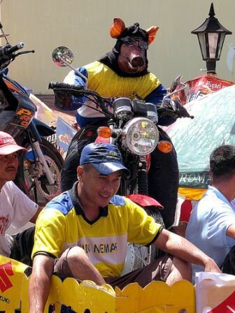 Sổ tay du lịch so tay du lich Sotaydulich Sotay Dulich Khampha Kham Pha Bui Le hoi dieu hanh danh cho lon
