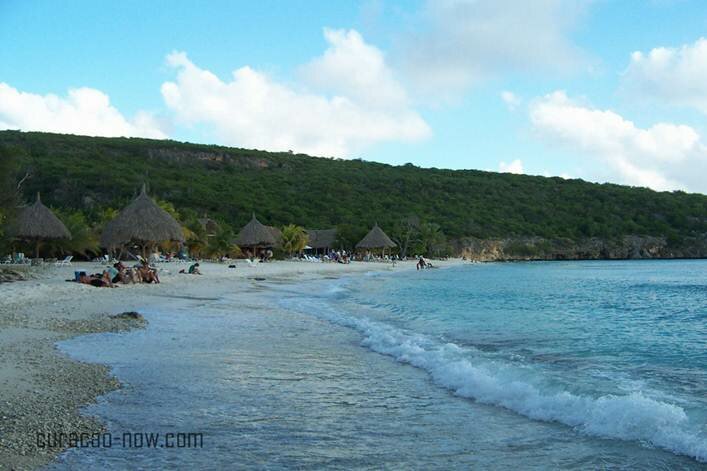 Sổ tay du lịch so tay du lich Sotaydulich Sotay Dulich Khampha Kham Pha Bui Playa Cas Abao bai bien xinh dep tu Ha Lan