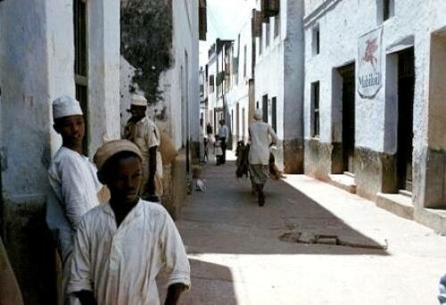 Sổ tay du lịch so tay du lich Sotaydulich Sotay Dulich Khampha Kham Pha Bui Thien duong hoa binh tren dao Lamu