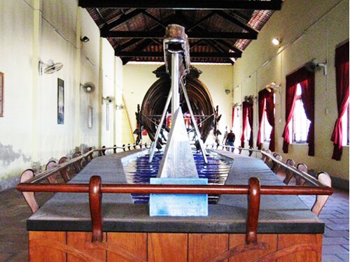 Sổ tay du lịch so tay du lich Sotaydulich Sotay Dulich Khampha Kham Pha Bui Chiem nguong bo xuong ca Ong lon nhat Dong Nam A