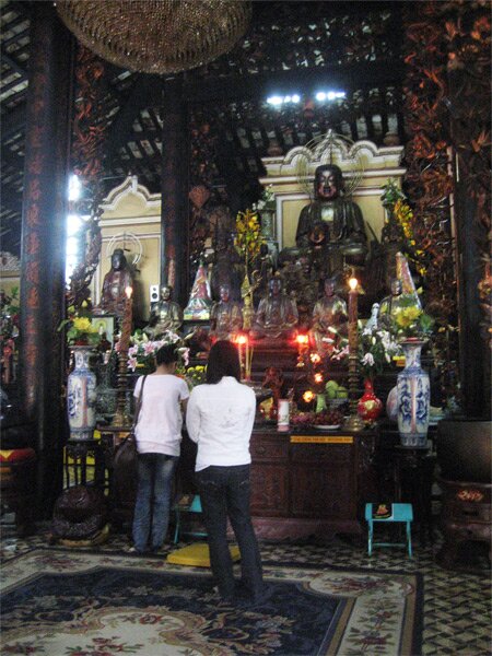 Sổ tay du lịch so tay du lich Sotaydulich Sotay Dulich Khampha Kham Pha Bui Nhung ngoi chua noi tieng cua Sai Gon