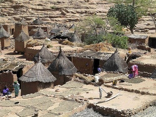 Sổ tay du lịch so tay du lich Sotaydulich Sotay Dulich Khampha Kham Pha Bui Su huyen bi ve toc nguoi Dogon