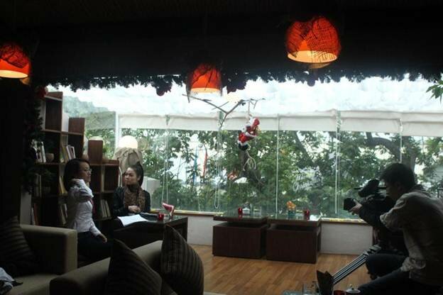 Sổ tay du lịch so tay du lich Sotaydulich Sotay Dulich Khampha Kham Pha Bui Homeless Cafe