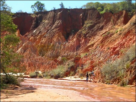 Sổ tay du lịch so tay du lich Sotaydulich Sotay Dulich Khampha Kham Pha Bui Kham pha vuon quoc gia Tsingy De Bemaraha, Madagascar