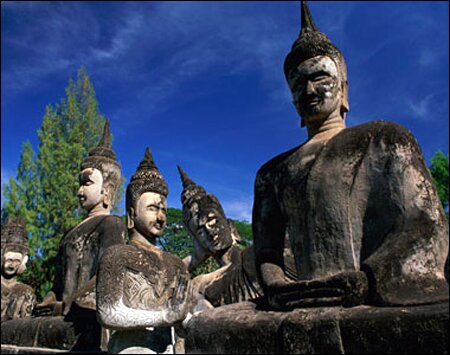 Sổ tay du lịch so tay du lich Sotaydulich Sotay Dulich Khampha Kham Pha Bui Cong vien tuong phat Xieng Khuan