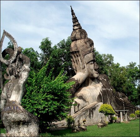 Sổ tay du lịch so tay du lich Sotaydulich Sotay Dulich Khampha Kham Pha Bui Cong vien tuong phat Xieng Khuan