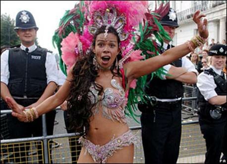 Sổ tay du lịch so tay du lich Sotaydulich Sotay Dulich Khampha Kham Pha Bui Notting Hill Carnival