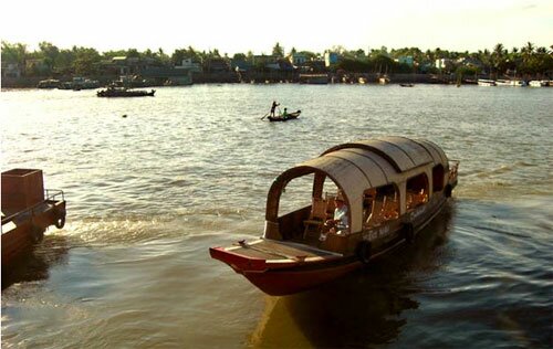 Sổ tay du lịch so tay du lich Sotaydulich Sotay Dulich Khampha Kham Pha Bui Ve dep dong bang song Cuu Long qua ong kinh nguoi My