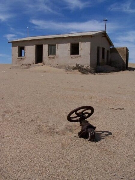 Sổ tay du lịch so tay du lich Sotaydulich Sotay Dulich Khampha Kham Pha Bui Ghe thi tran ma trong sa mac Namib