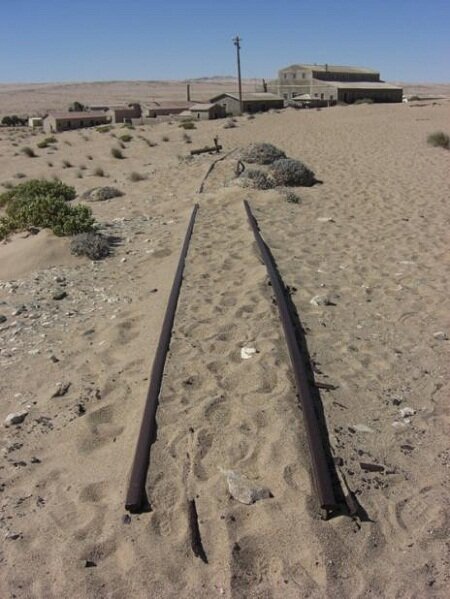 Sổ tay du lịch so tay du lich Sotaydulich Sotay Dulich Khampha Kham Pha Bui Ghe thi tran ma trong sa mac Namib