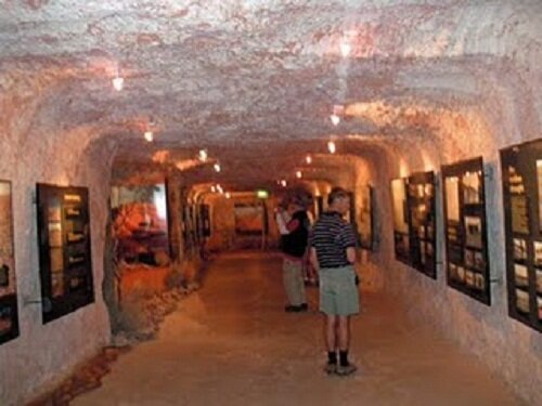 Sổ tay du lịch so tay du lich Sotaydulich Sotay Dulich Khampha Kham Pha Bui Coober Ped Thi tran ngam ki la o Uc
