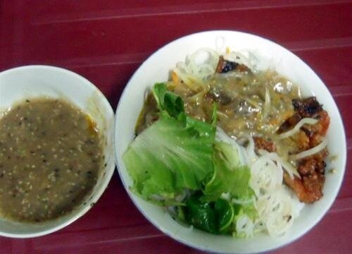 Sổ tay du lịch so tay du lich Sotaydulich Sotay Dulich Khampha Kham Pha Bui Bun thit nuong xu Hue