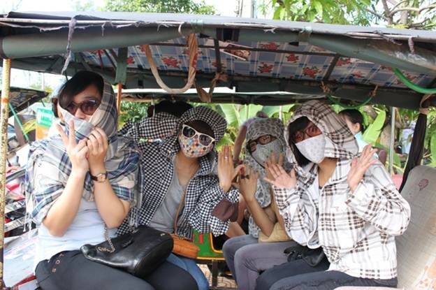 Sổ tay du lịch so tay du lich Sotaydulich Sotay Dulich Khampha Kham Pha Bui Dang trao niem vui ky niem offline bui Cambodia thang 9