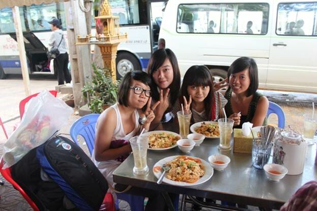 Sổ tay du lịch so tay du lich Sotaydulich Sotay Dulich Khampha Kham Pha Bui Dang trao niem vui ky niem offline bui Cambodia thang 9
