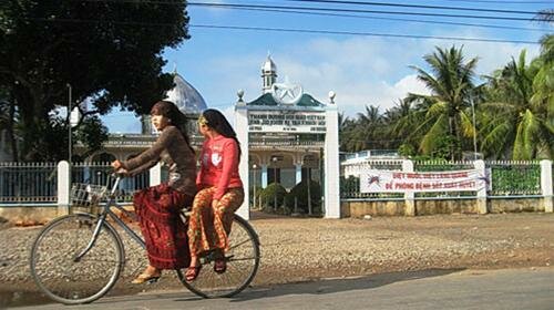 Sổ tay du lịch so tay du lich Sotaydulich Sotay Dulich Khampha Kham Pha Bui Dau nguon song Hau mua nuoc len
