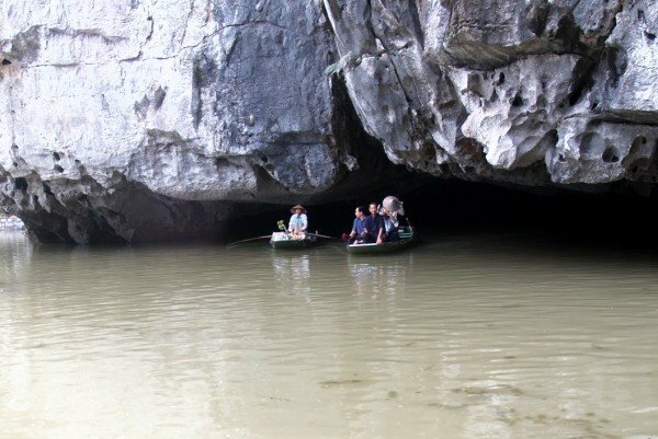 Sổ tay du lịch so tay du lich Sotaydulich Sotay Dulich Khampha Kham Pha Bui Di thuyen tren song Ngo Dong