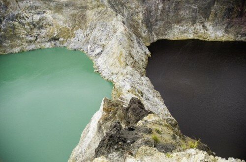 Sổ tay du lịch so tay du lich Sotaydulich Sotay Dulich Khampha Kham Pha Bui Bi an ve Ho Ba Mau tren nui Kelimutu