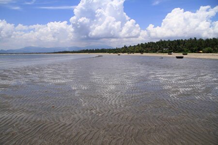 Sổ tay du lịch so tay du lich Sotaydulich Sotay Dulich Khampha Kham Pha Bui Mot ngay phuot bien thu vi cung ngu dan