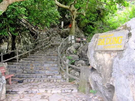 Sổ tay du lịch so tay du lich Sotaydulich Sotay Dulich Khampha Kham Pha Bui Kham pha Dong Phong Nha cua mien Tay