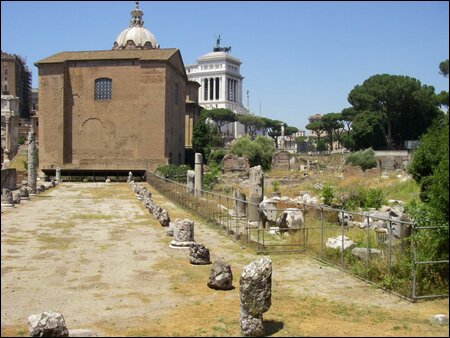 Sổ tay du lịch so tay du lich Sotaydulich Sotay Dulich Khampha Kham Pha Bui Quang truong La Ma Roman Forum