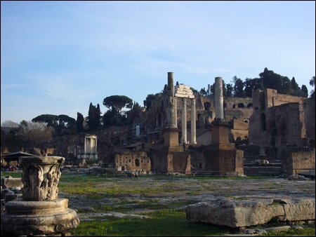 Sổ tay du lịch so tay du lich Sotaydulich Sotay Dulich Khampha Kham Pha Bui Quang truong La Ma Roman Forum