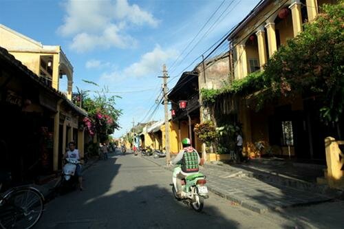 Sổ tay du lịch so tay du lich Sotaydulich Sotay Dulich Khampha Kham Pha Bui Pho Hoi trong toi