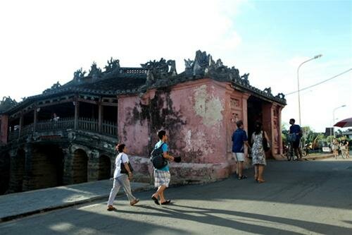 Sổ tay du lịch so tay du lich Sotaydulich Sotay Dulich Khampha Kham Pha Bui Pho Hoi trong toi