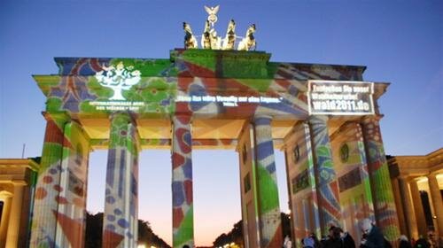 Sổ tay du lịch so tay du lich Sotaydulich Sotay Dulich Khampha Kham Pha Bui Ban giao huong anh sang tai Berlin