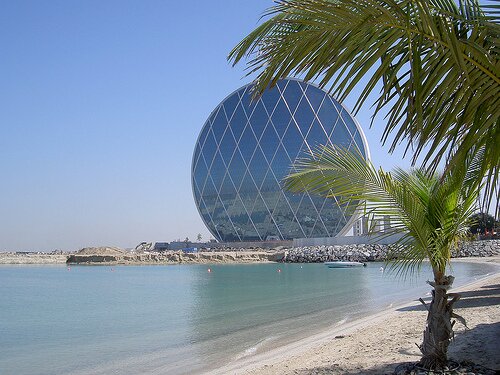 Sổ tay du lịch so tay du lich Sotaydulich Sotay Dulich Khampha Kham Pha Bui Chiem nguong toa nha choc troi hinh tron o Abu Dhabi