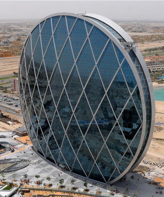 Sổ tay du lịch so tay du lich Sotaydulich Sotay Dulich Khampha Kham Pha Bui Chiem nguong toa nha choc troi hinh tron o Abu Dhabi