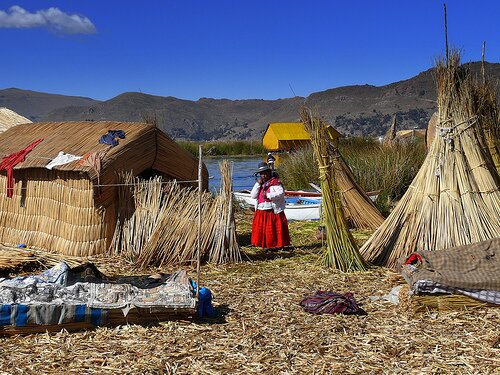 Sổ tay du lịch so tay du lich Sotaydulich Sotay Dulich Khampha Kham Pha Bui Lang noi tren ho TIticaca