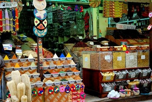 Sổ tay du lịch so tay du lich Sotaydulich Sotay Dulich Khampha Kham Pha Bui Ai Cap khong chi co kim tu thap
