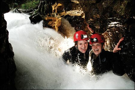 Sổ tay du lịch so tay du lich Sotaydulich Sotay Dulich Khampha Kham Pha Bui Ngam dom dom Waitomo tai dong Waitomo New Zealand